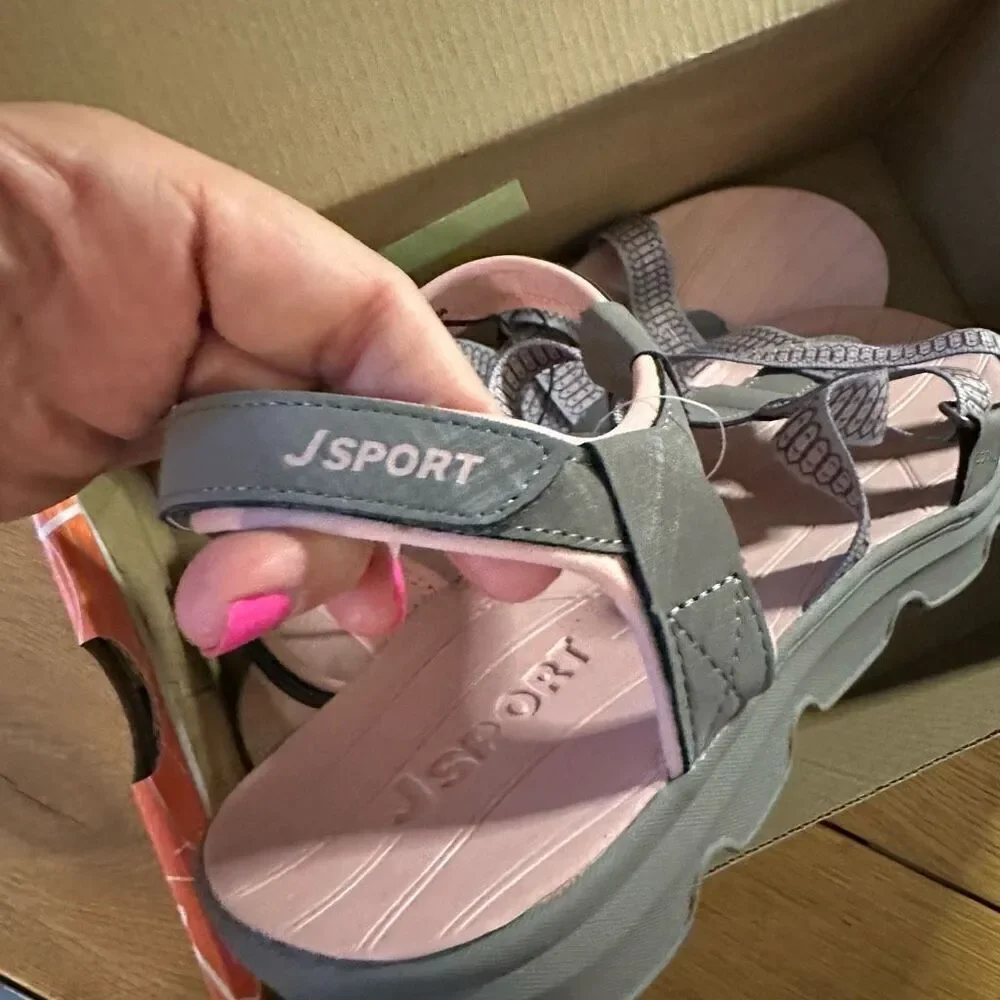 NWT Kaia J Sport water shoe size 11